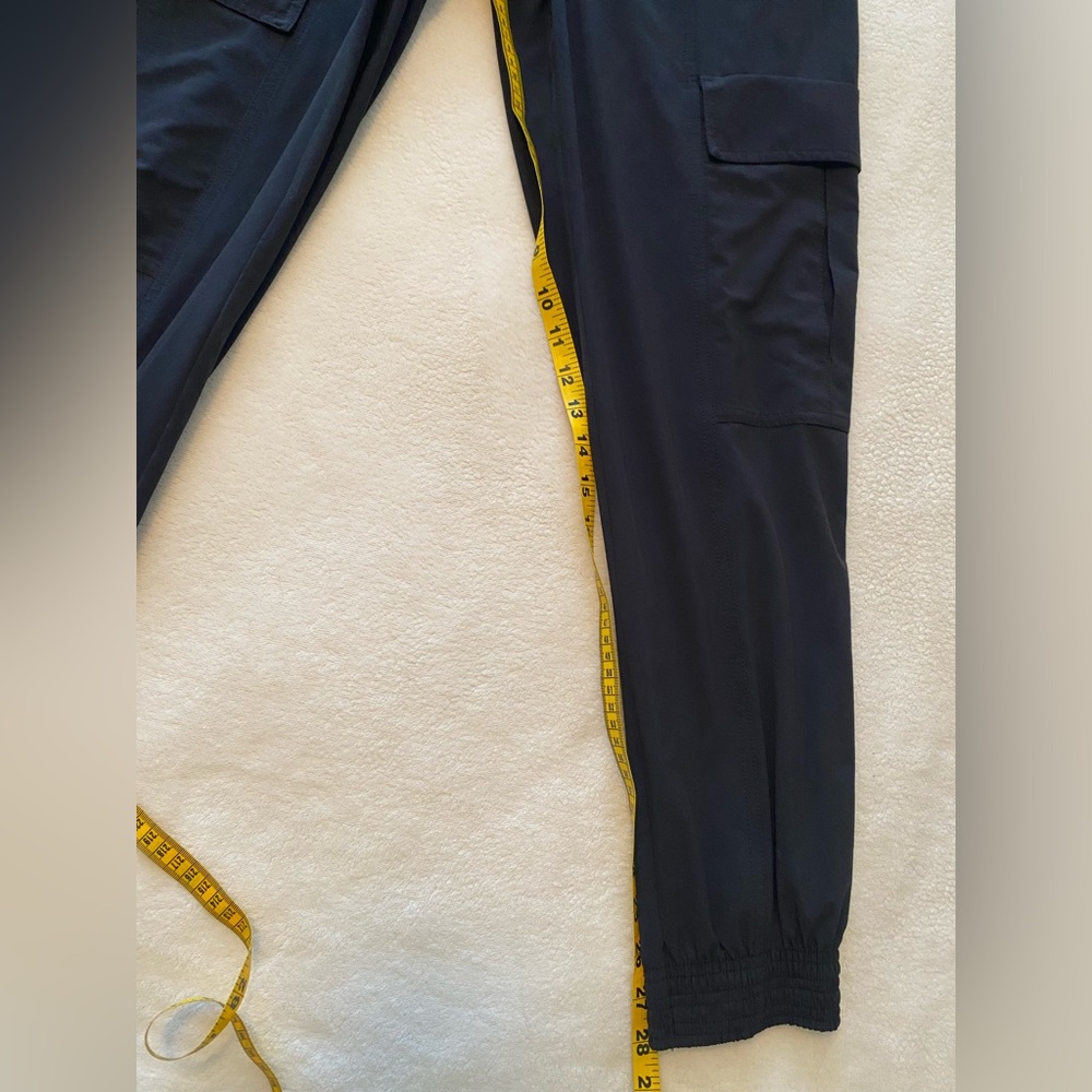 Athleta Chelsea Utility Jogger Size 2 - Picture 11 of 13